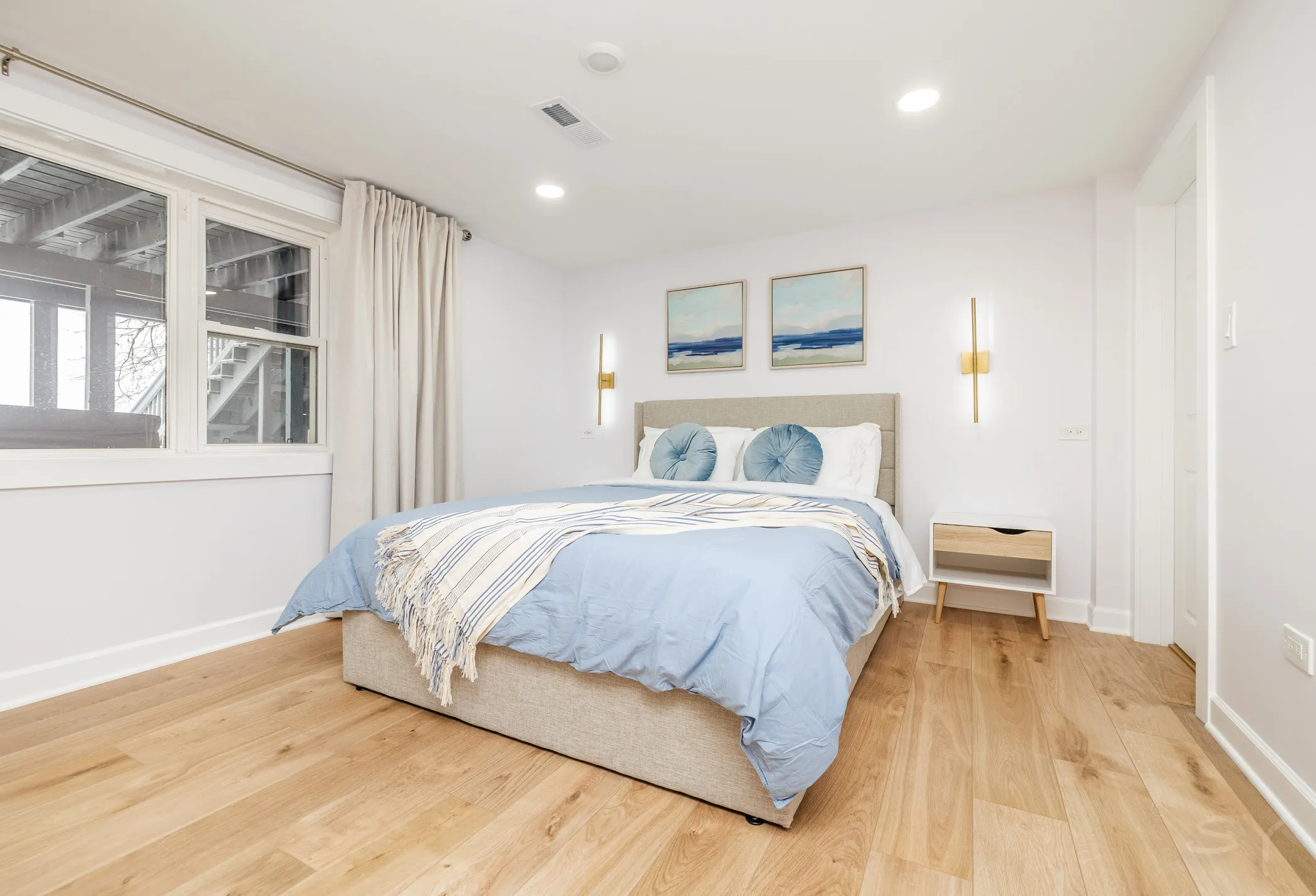 Second bedroom — 1 queen